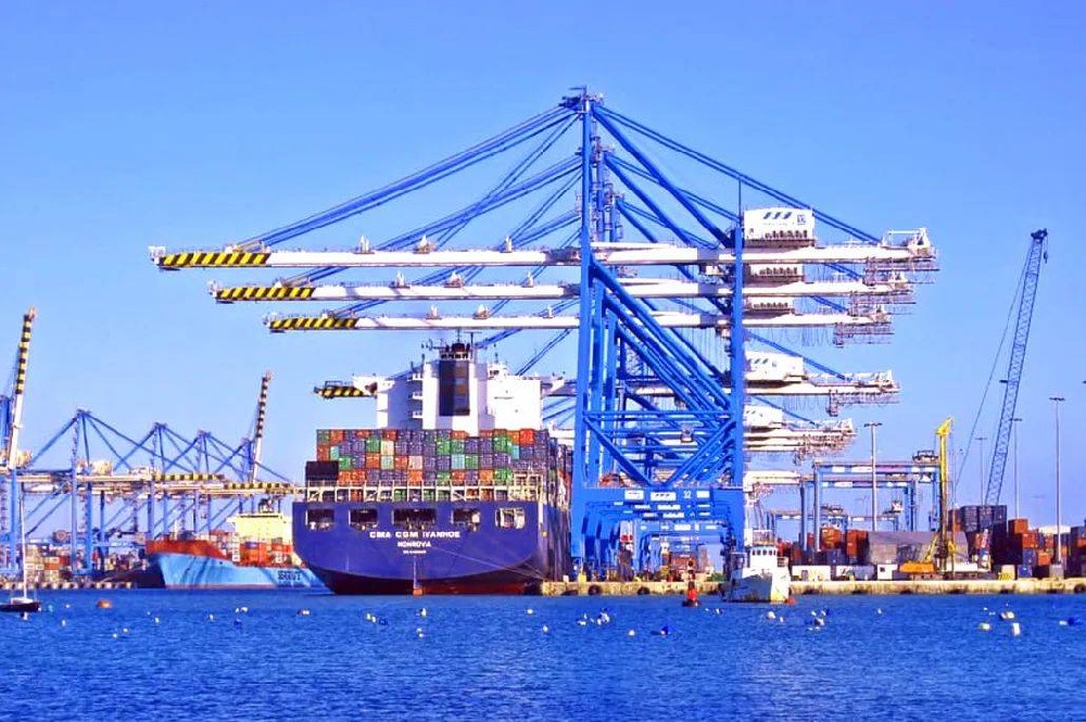 出口新信號：綠色標準上線、碳關稅細化、穩外貿政策加碼